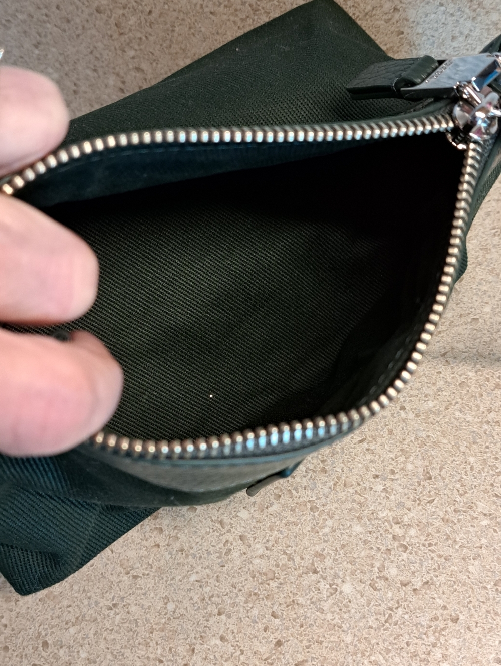 Marc Jacobs Pouch - Picture 7 of 10